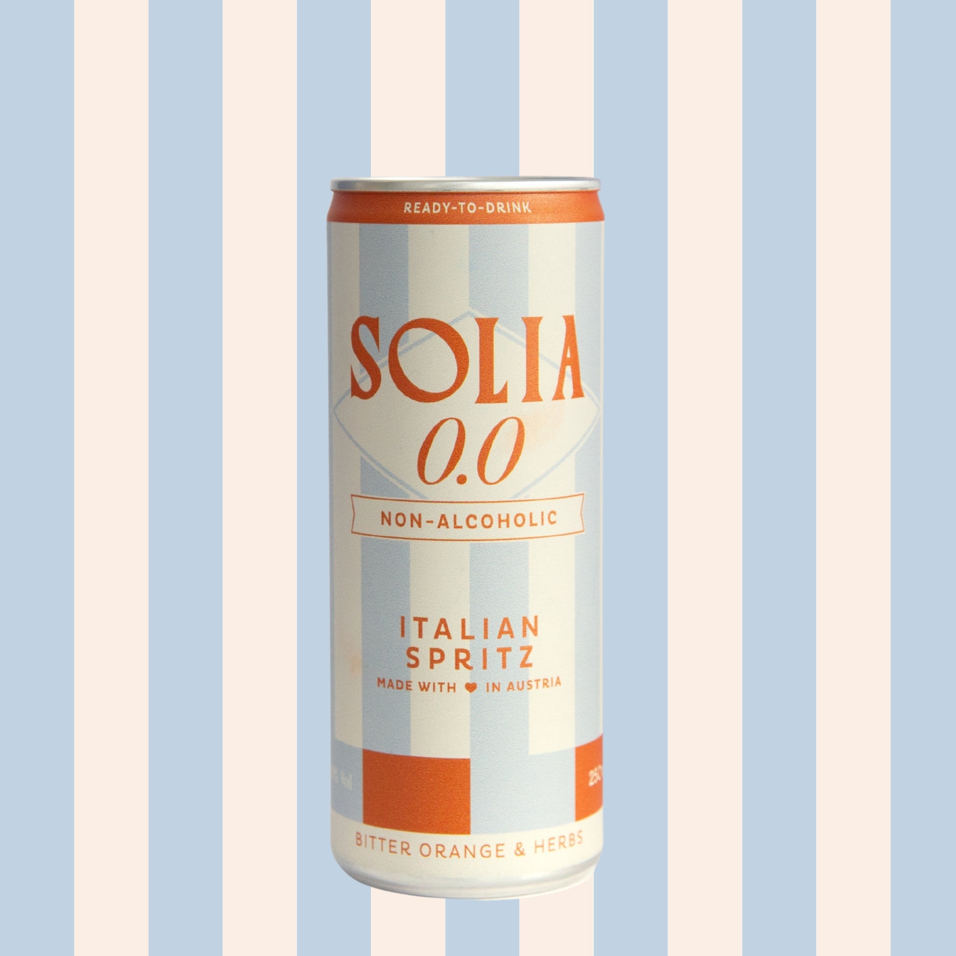 SOLIA 0.0 Italian Spritz 0,25-l-Dose vor Streifenhintergrund